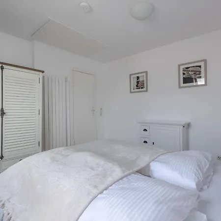 Holiday home Bruenkhues List
